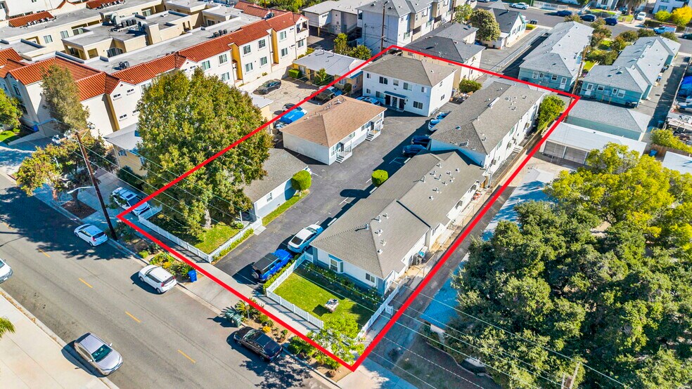 More Photos Of 240-260 E Providencia Ave, Burbank Apartments For Sale