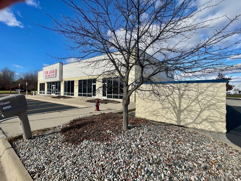 More Photos Of 5901 Brockway Rd, Saginaw Freestanding For Sale