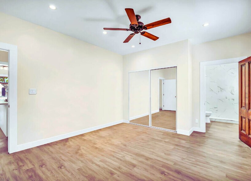 More Photos Of 1140 W 25th St, Los Angeles Multifamily For Sale