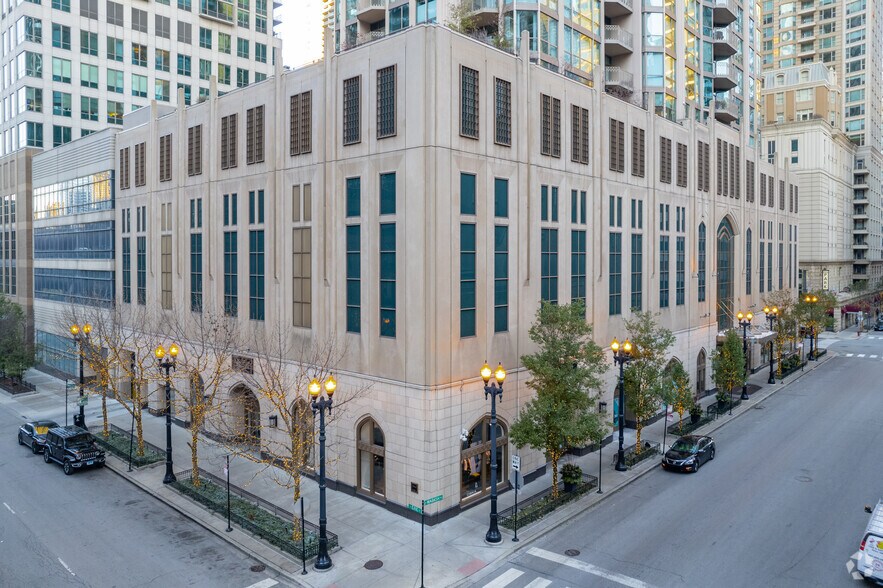 More Photos Of 660 N Wabash Ave, Chicago Apartments For Lease