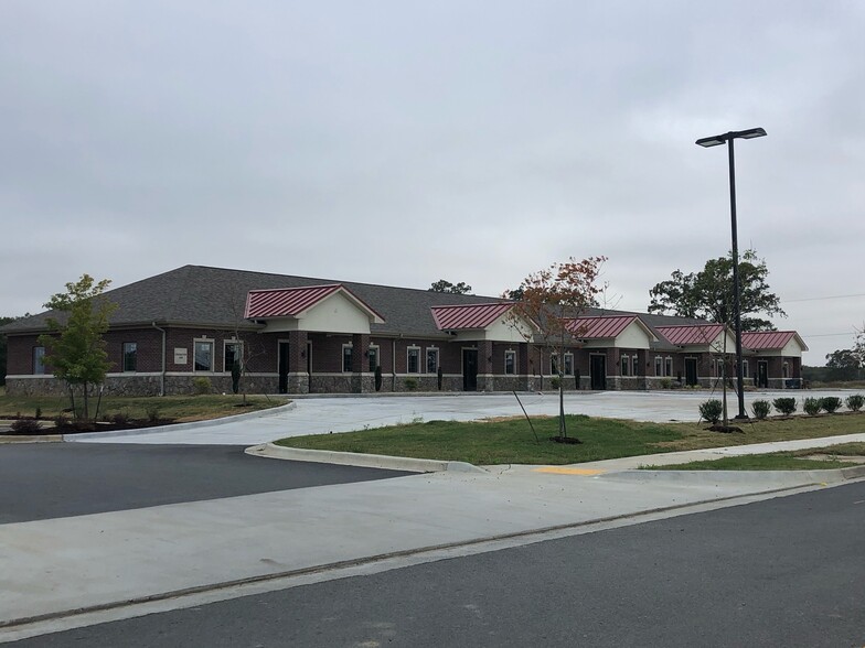 Primary Photo Of 685 Shelby Trl, Conway Office For Lease