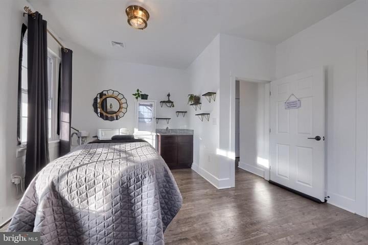 More Photos Of 2668 Lititz Pike, Lancaster Office For Sale