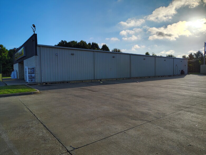 More Photos Of 6040 Raleigh Millington Rd, Millington Freestanding For Sale