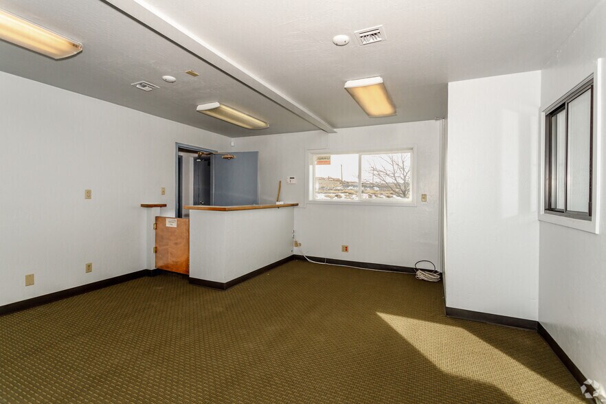More Photos Of 276 E Parr Blvd, Reno Service For Lease