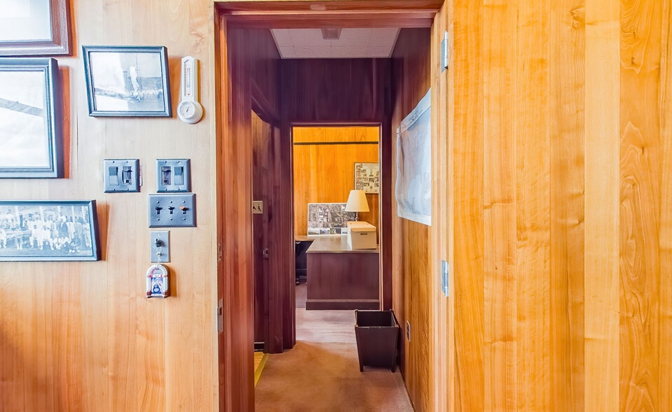 More Photos Of 480 W 5th St, Bloomsburg Manufacturing For Sale