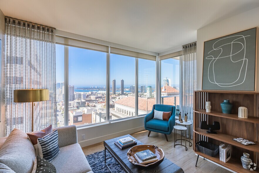 More Photos Of 702 Broadway, San Diego Apartments For Lease