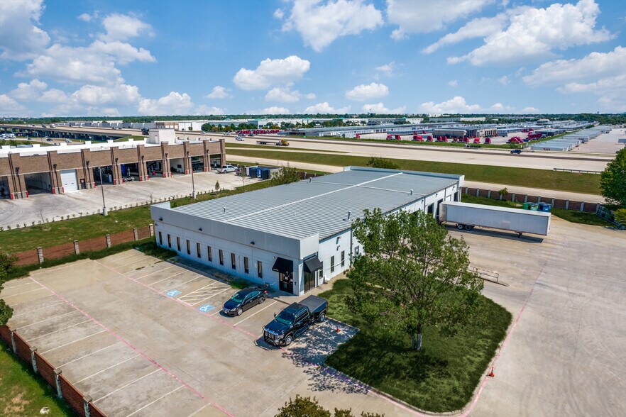 More Photos Of 3025 Hardrock Rd, Grand Prairie Warehouse For Lease