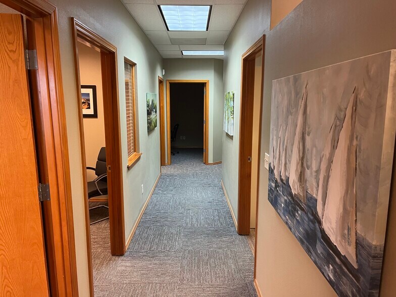 More Photos Of 8927 W Tucannon Ave, Kennewick Office For Lease