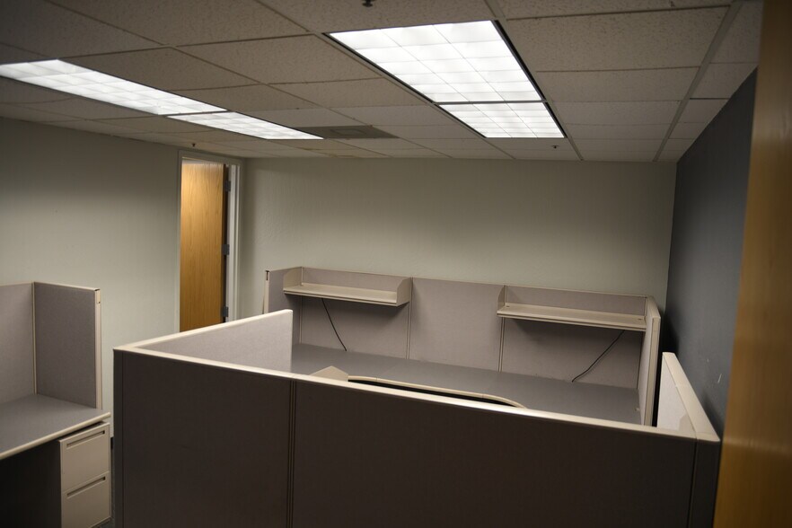 More Photos Of 841 Latour Ct, Napa Office For Lease