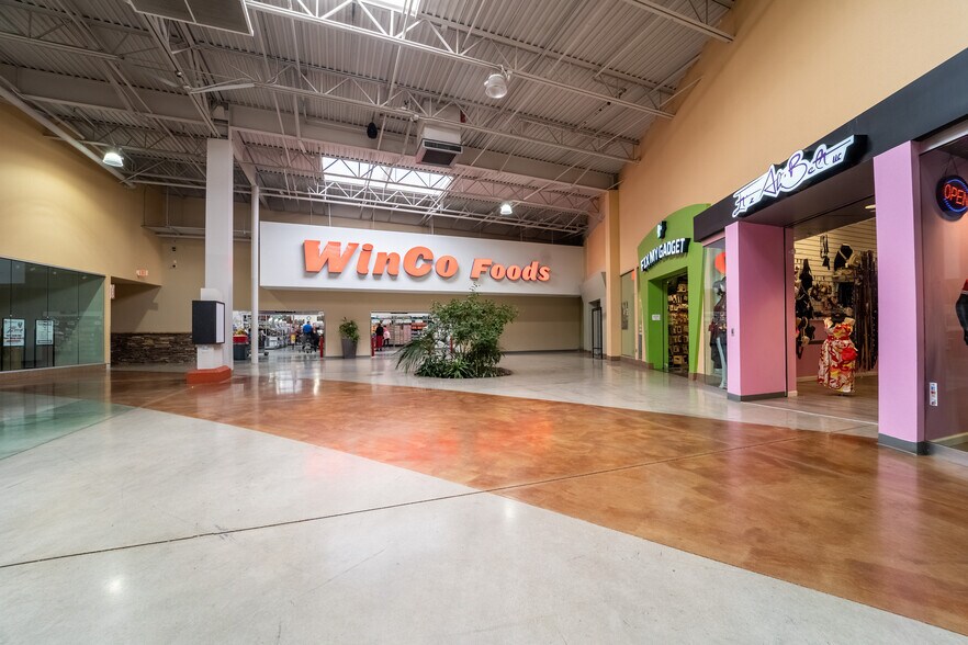 More Photos Of 2300-2448 Watt Ave, Sacramento Unknown For Lease