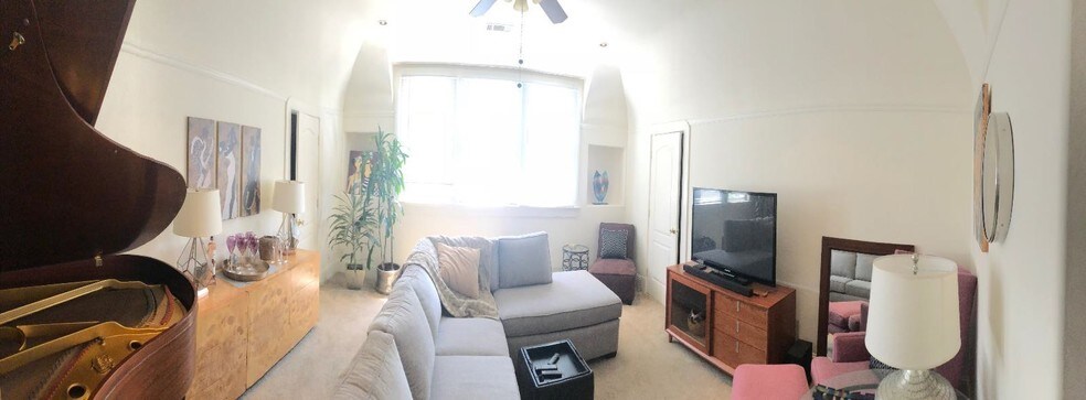 More Photos Of 1033 Magnolia St, Oakland Apartments For Sale