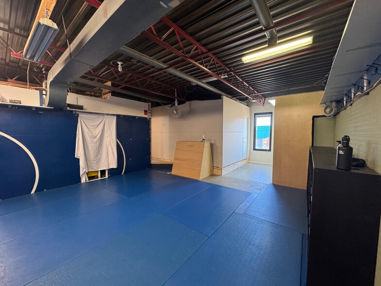 More Photos Of 12726-12832 141st St NW, Edmonton Flex For Sale