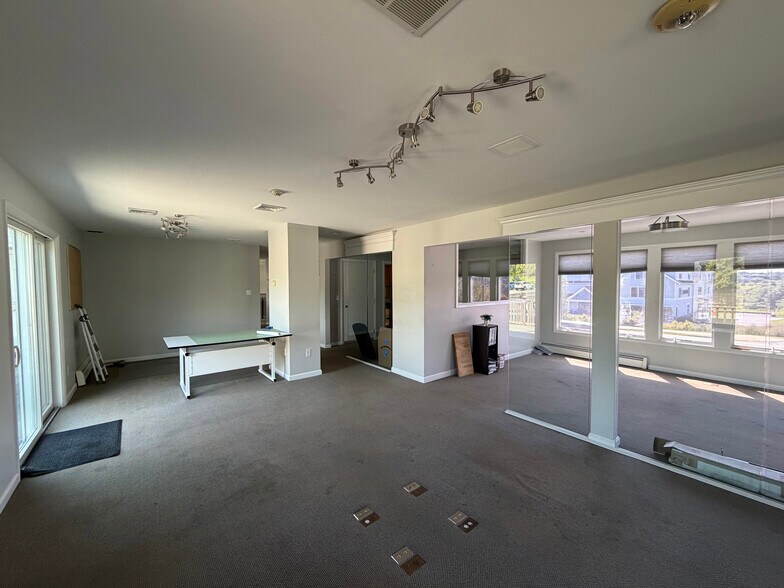 More Photos Of 88 Valley Rd, Middletown Loft Creative Space For Lease