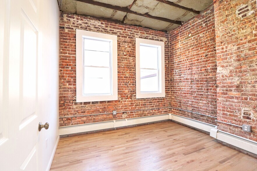 More Photos Of 94 School St, Yonkers Storefront Retail Residential For Sale
