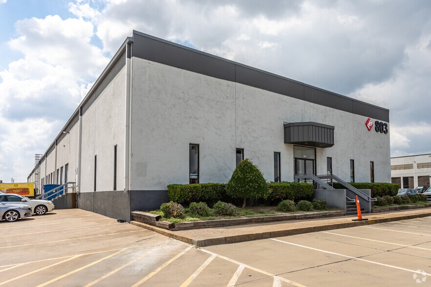 More Photos Of 756 Port America Pl, Grapevine Unknown For Lease