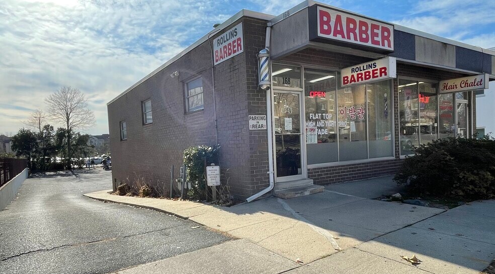 More Photos Of 168 Rollins Ave, Rockville General Retail For Sale