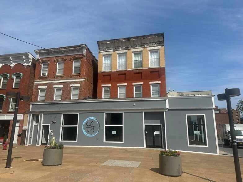 Primary Photo Of 11 Liberty St, Poughkeepsie Apartments For Lease