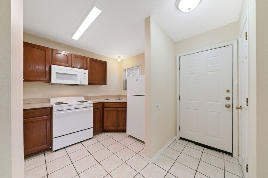 More Photos Of 414 Cupples Rd, San Antonio Apartments For Sale