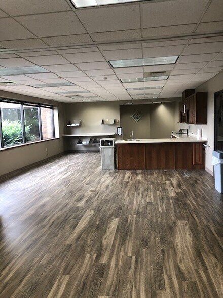More Photos Of 5200 Stoneham Rd, Canton Office For Lease