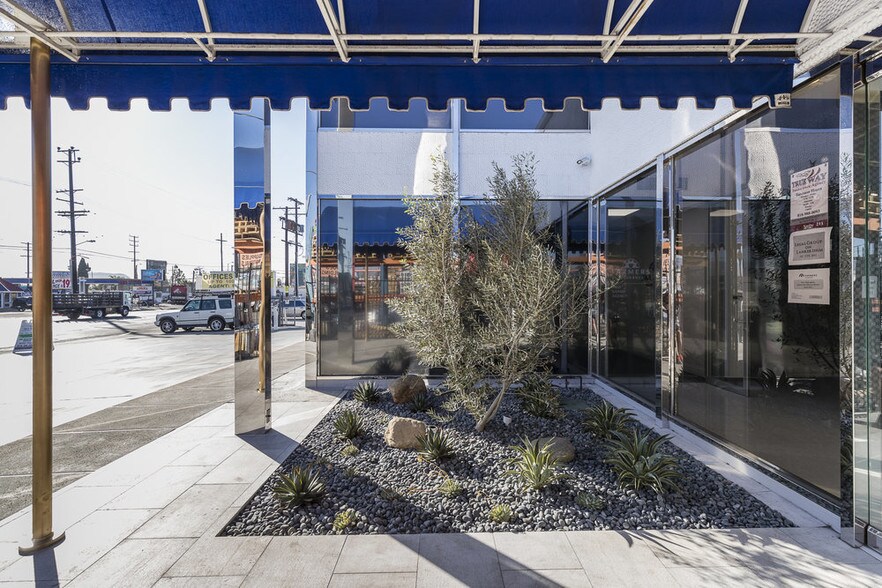 More Photos Of 6829 Lankershim Blvd, North Hollywood Medical For Lease