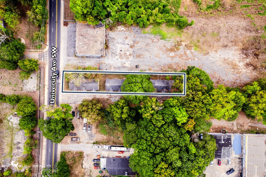 More Photos Of 566 SW University Ave, Atlanta Apartments For Sale