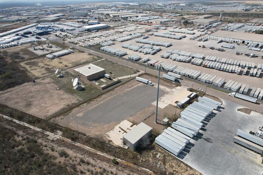 More Photos Of 13701 Cabezut Drive, Laredo Warehouse For Sale