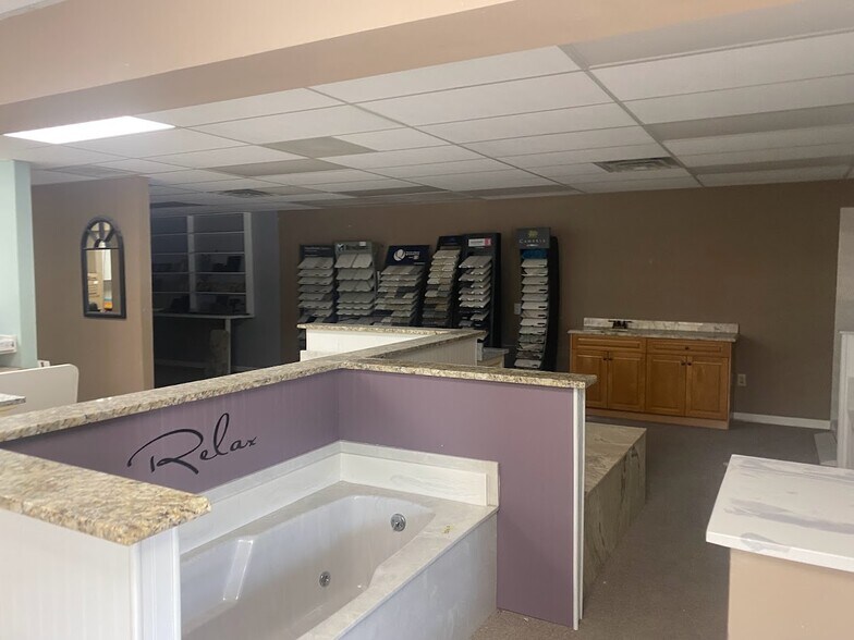 More Photos Of 120 Leslie Ln, Swansboro Industrial For Sale