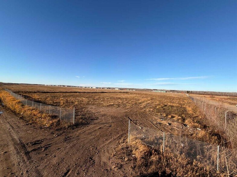More Photos Of 100 A Frame Road, Fort McMurray Land For Lease