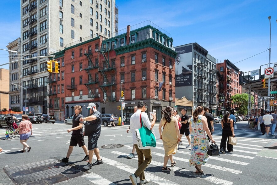 More Photos Of 231-235 Lafayette St, New York Apartments For Lease