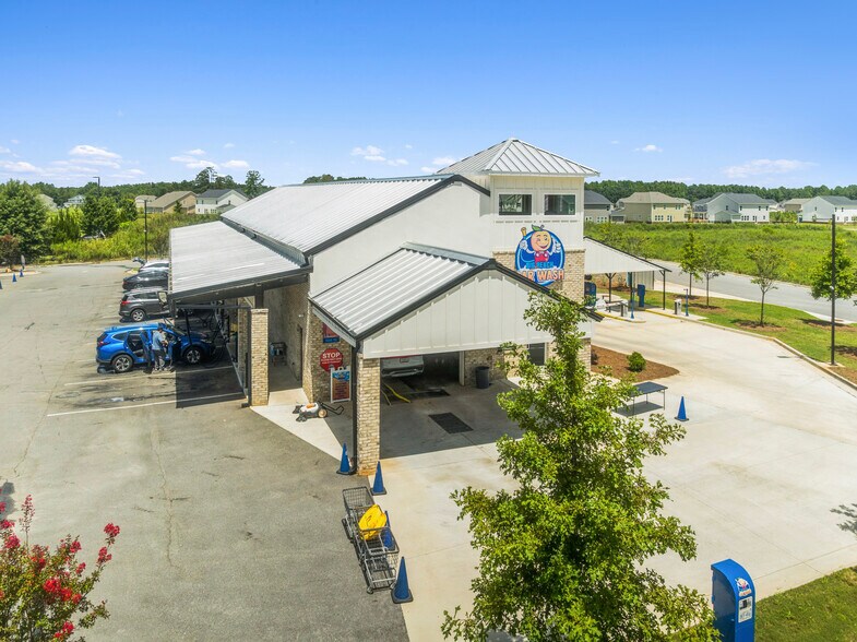 More Photos Of 3555 Highway 81 E, McDonough Carwash For Sale