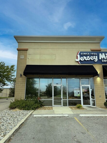 More Photos Of 315 W Ireland Rd, South Bend Unknown For Lease