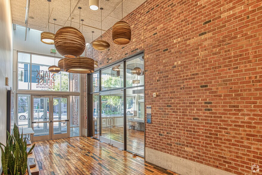 More Photos Of 1280 Harrison St, Seattle Apartments For Lease