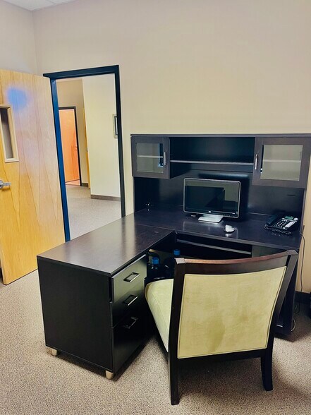 More Photos Of 9180 Estero Park Commons Blvd, Estero Medical For Sale