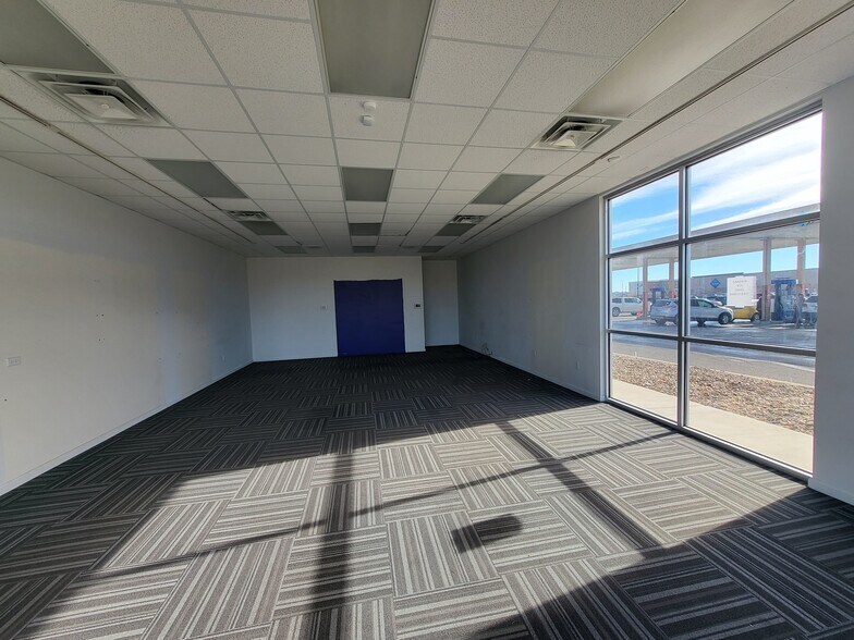 More Photos Of 434-438 Eagleridge Blvd, Pueblo Freestanding For Sale