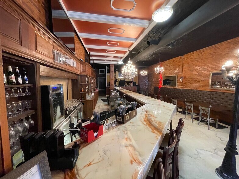 More Photos Of 117 N Jefferson Ave, Eatonton Storefront For Sale