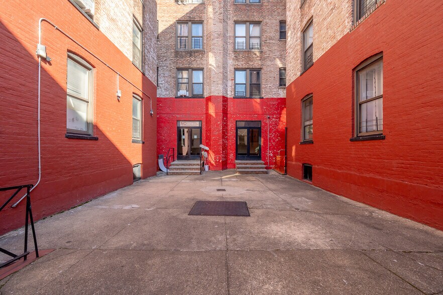 More Photos Of 118-16 91st Ave, Richmond Hill Apartments For Sale