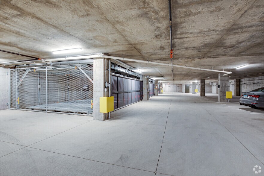 More Photos Of 427 N Snelling Ave, Saint Paul Apartments For Lease