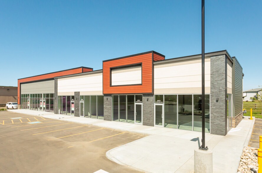 Primary Photo Of 118 Westwood Blvd, Fort Saskatchewan Unknown For Lease