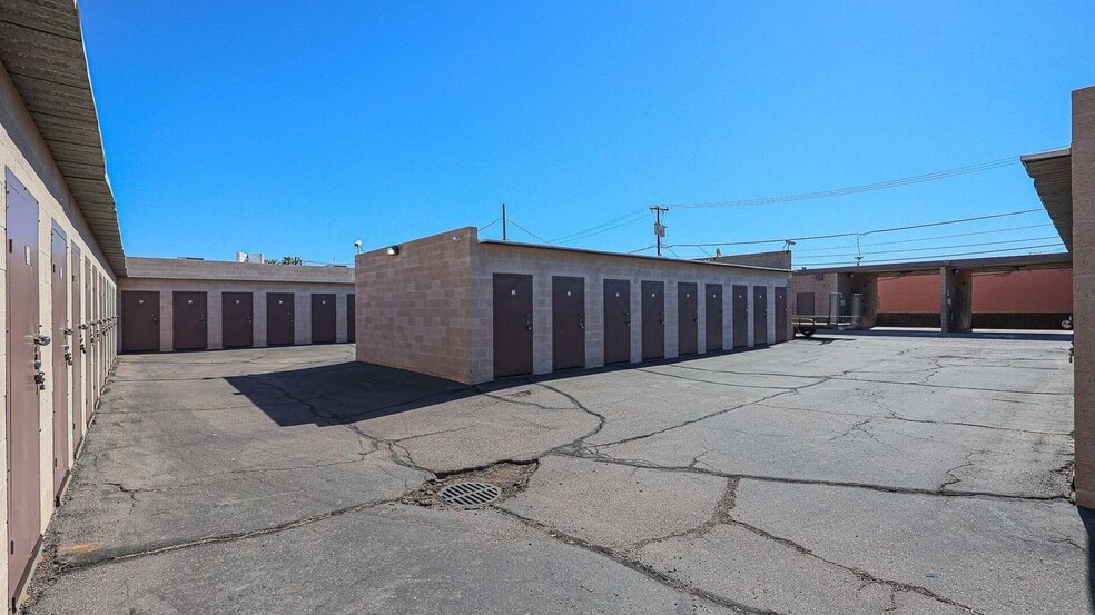 More Photos Of 160 N & 1040 S Litchfield Rd, Goodyear Self Storage For Sale