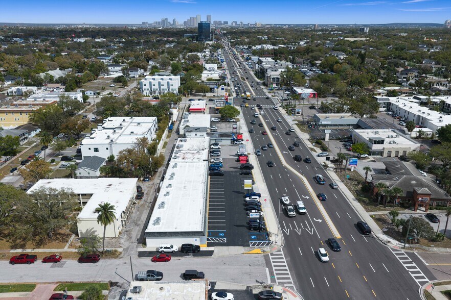 More Photos Of 4257 W Kennedy Blvd, Tampa Storefront Retail Office For Lease