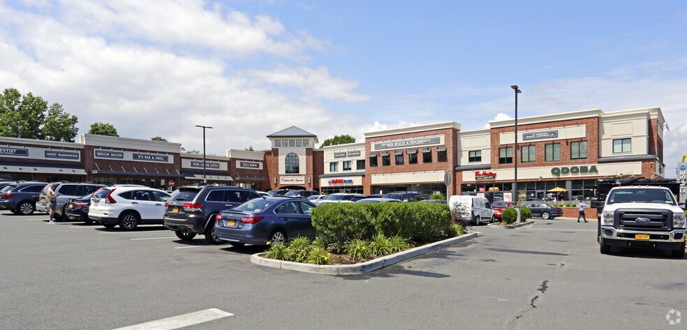 More Photos Of 7001 Amboy Rd, Staten Island General Retail For Lease