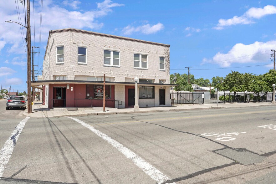 More Photos Of 2 N Main St, Lodi Storefront Retail Office For Sale