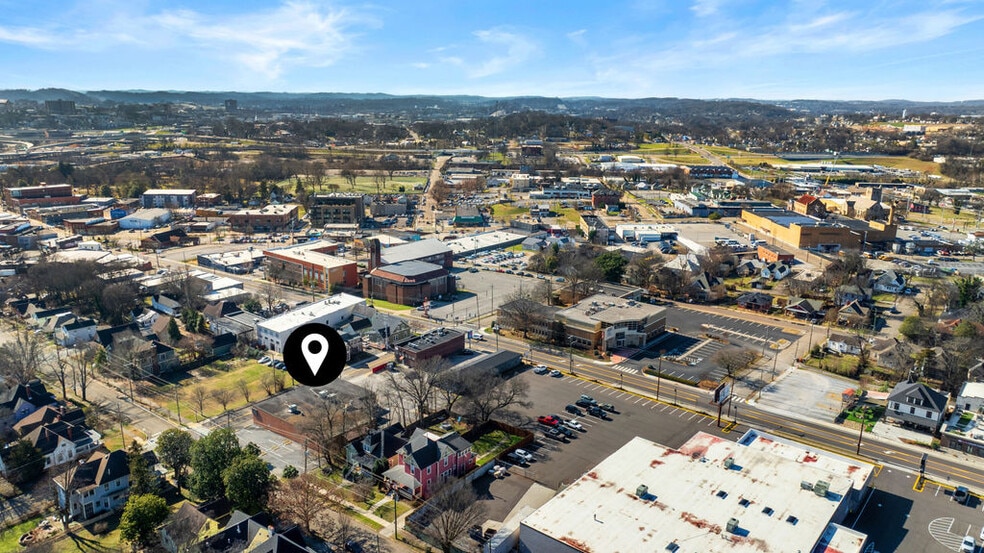 More Photos Of 315 Gill Ave, Knoxville Medical For Lease