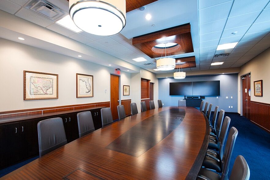 More Photos Of , Saint Petersburg Office For Sale
