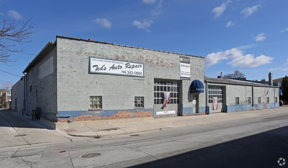 Primary Photo Of 401 Main St, Maywood Auto Repair For Sale