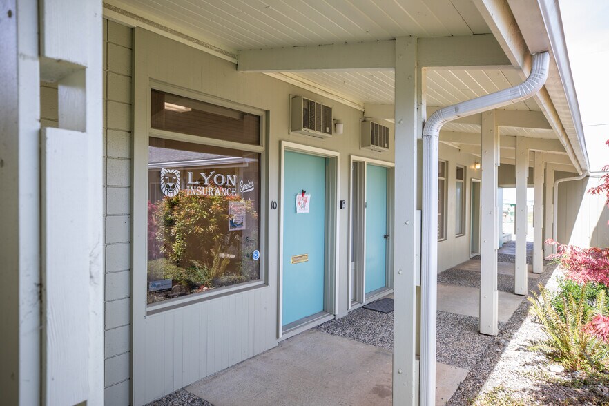More Photos Of 1860 Virginia Ave, North Bend Medical For Lease