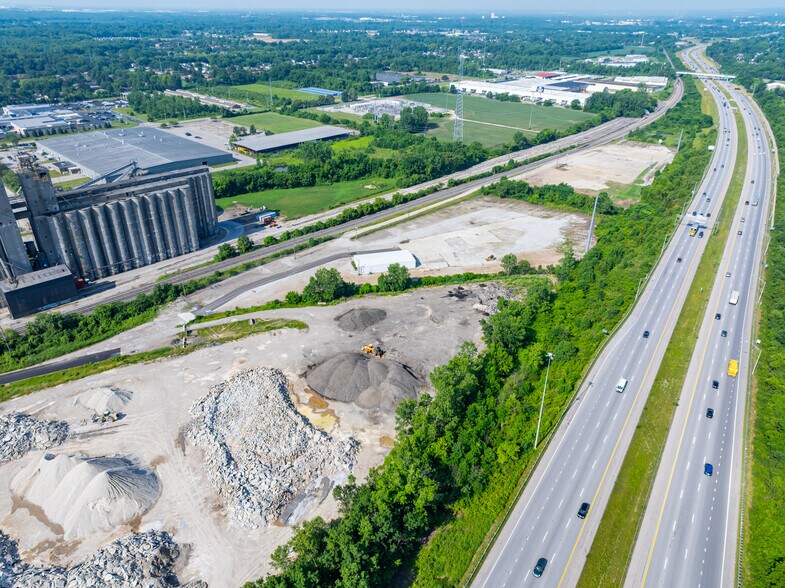 More Photos Of 4100 Truro Station Service Rd, Columbus Manufacturing For Sale