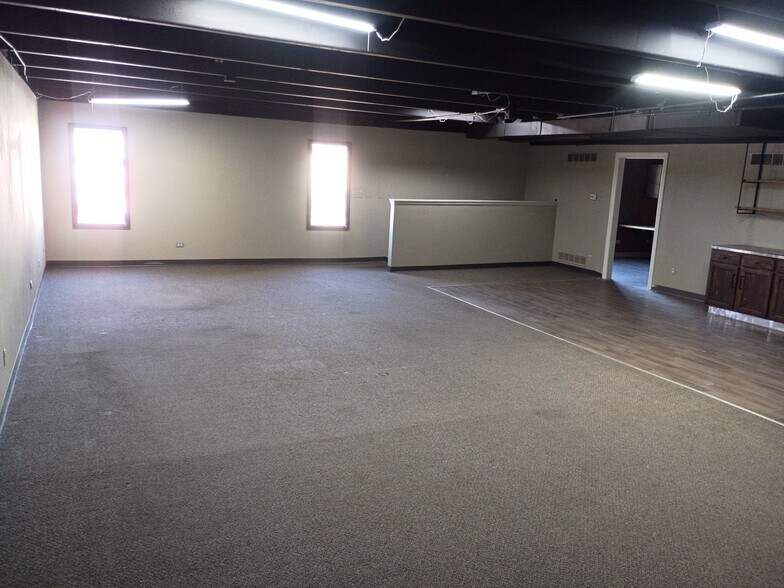 More Photos Of 5740 Logan St, Denver Warehouse For Lease
