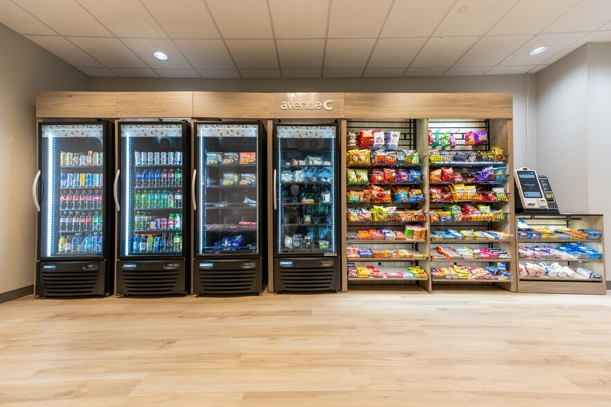 More Photos Of 1511 N Westshore Blvd, Tampa Office For Lease