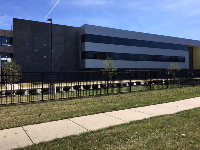 More Photos Of 1240 E Meyer Blvd, Kansas City Unknown For Lease